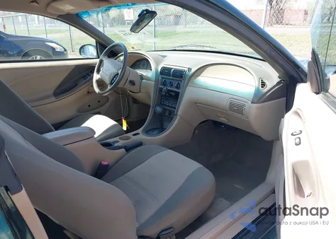 2001 Ford Mustang z USA, uszkodzony, nr VIN 1FAFP40441F214400